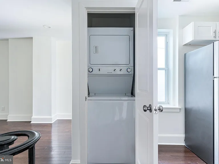 2238 Ellsworth St #2 — Photo 8