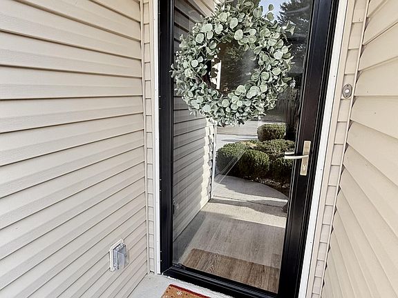5th image of 10812 Meriwether Ln