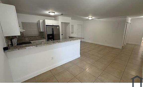 2nd image of 1563 NW 47th St