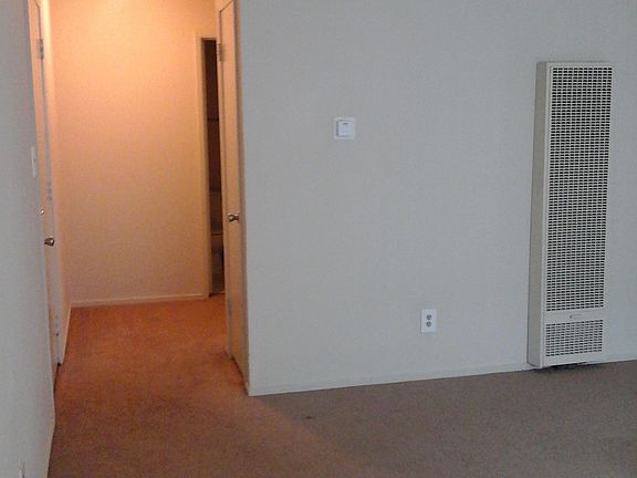 4th image of 180 Buckingham Ave APT 232