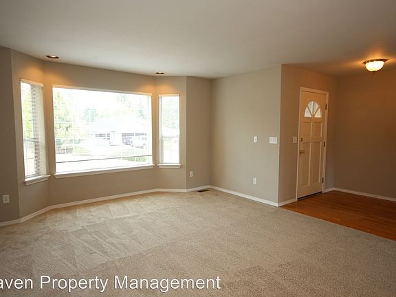 4th image of 2206 50th St Ct NW