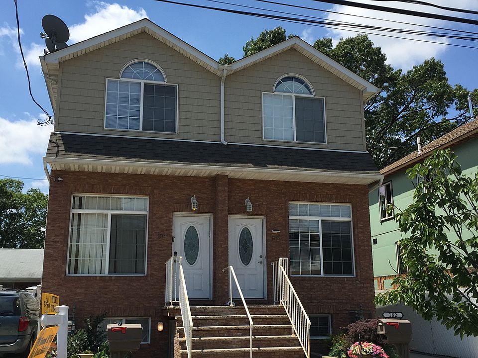 1st image of 164 Lily Pond Ave