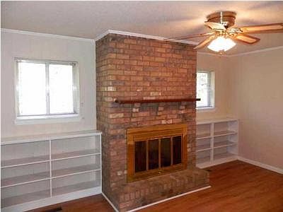 5th image of 1309 Highcrest Dr