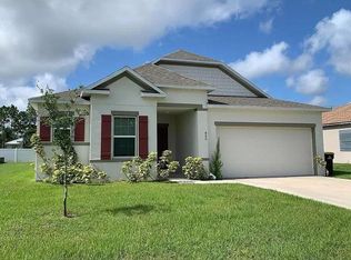 800 Grandeur St SE, Palm Bay, FL 32909