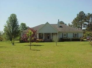 515 Old Airport Rd, Carrollton, GA 30116