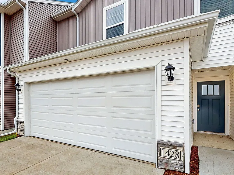 Brixin Townhomes at Sunset Meadows — Photo 27