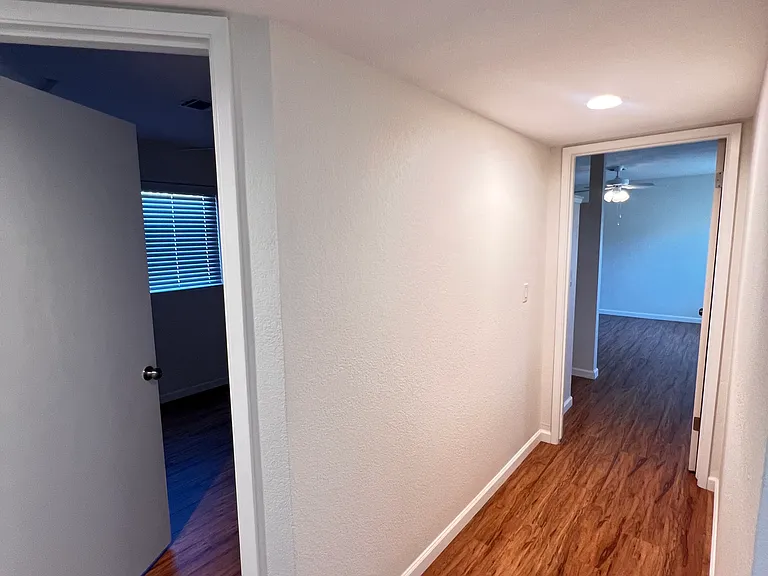 3293 Oak Knoll Dr — Photo 12