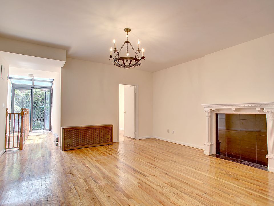 1st image of 8 W 90th St APT 2