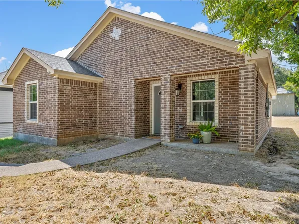 2120 Parrott Ave, Waco, TX 76707