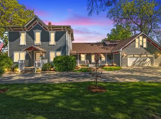 108 E 8th St, Sedgwick, KS 67135