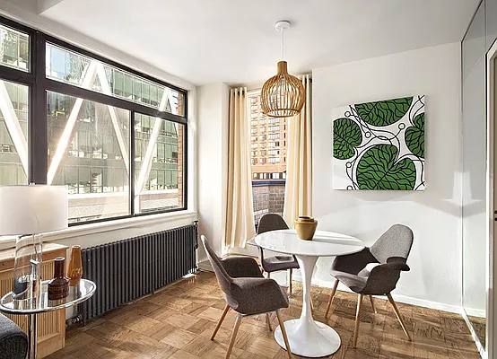 Sold by Warburg | media 42