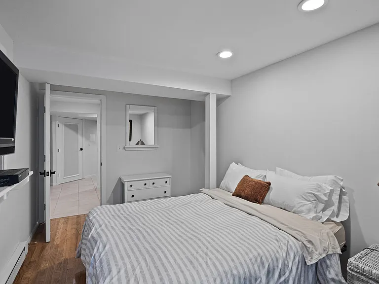 3 Fairway Dr — Photo 22