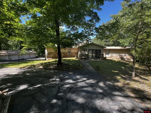 180 Liberty Ln, Mountain Home, AR 72653