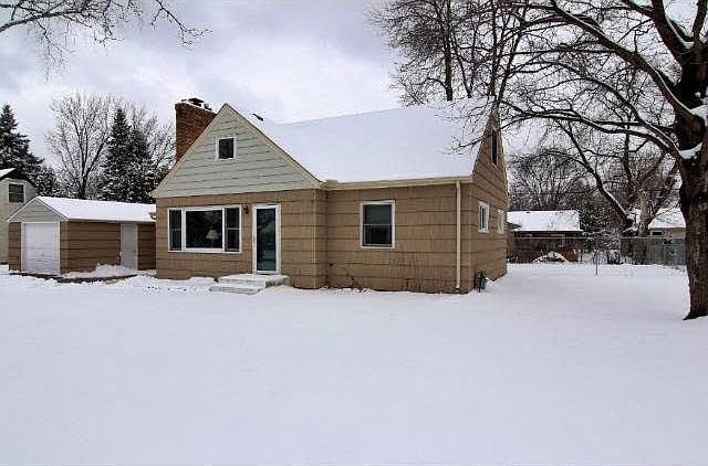 1st image of 3691 Howard