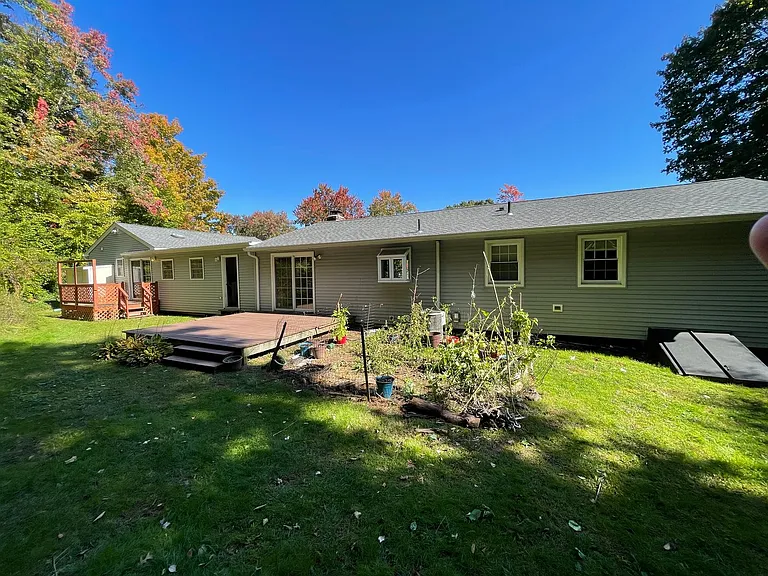 85 Brentwood Dr — Photo 35