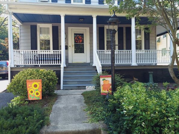 114 E Stiles Ave