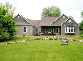 4991 Mapledale Rd, Jackson, MI 49201