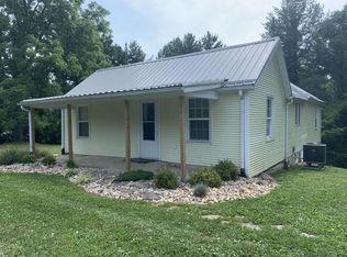 156 Thomas Hill Rd, Pembroke, VA 24136