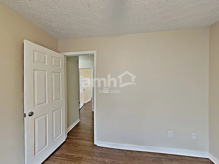325 Split Rail Way — Photo 17