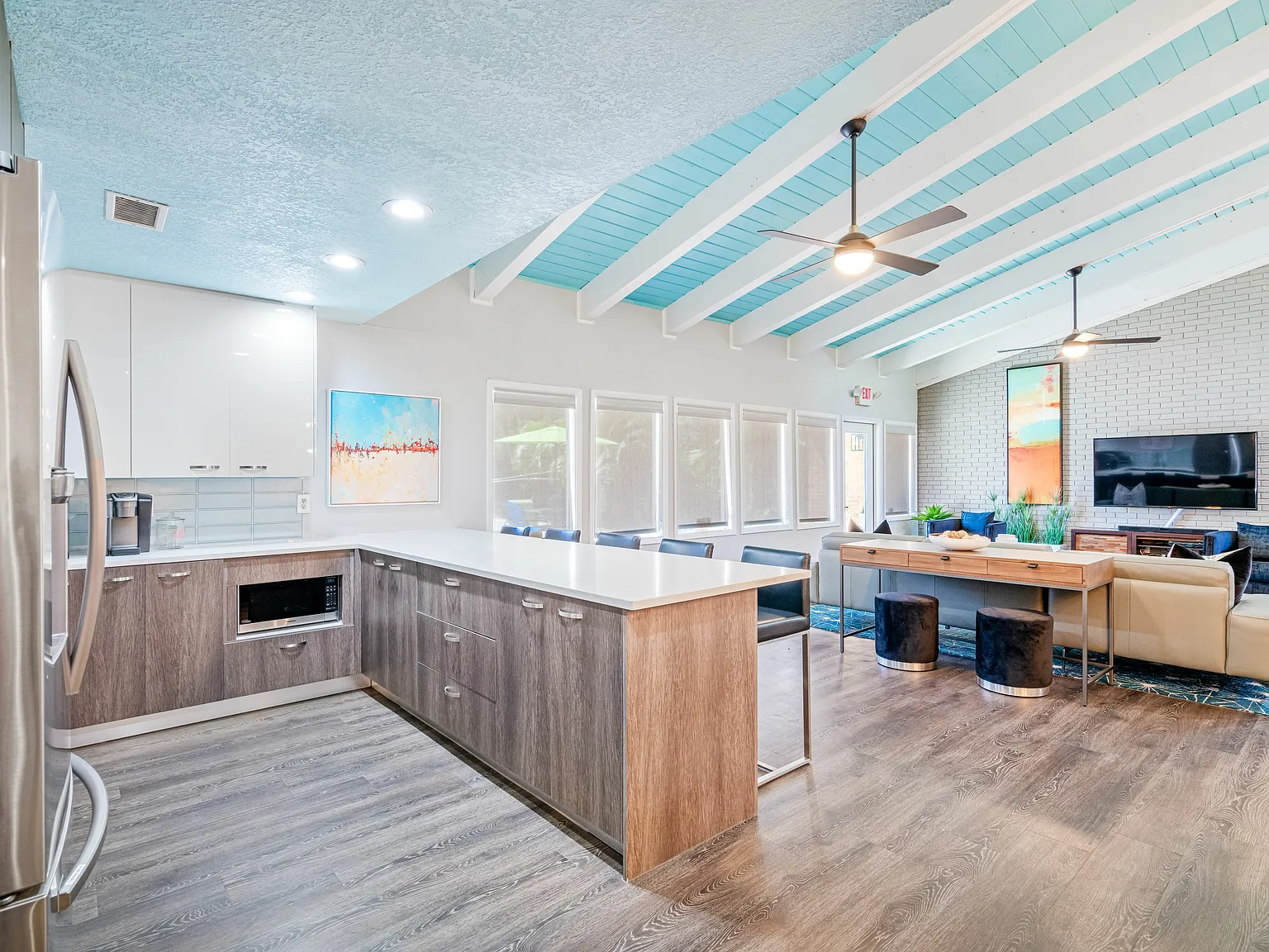 Enclave at Sabal Pointe Apartments — Photo 4