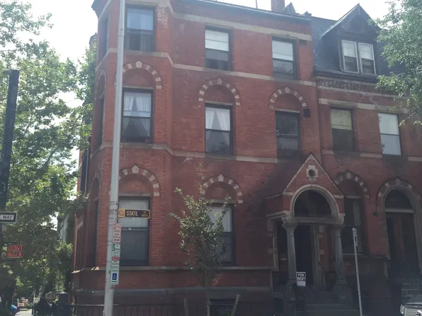 298 State St APT 4, Albany, NY 12210
