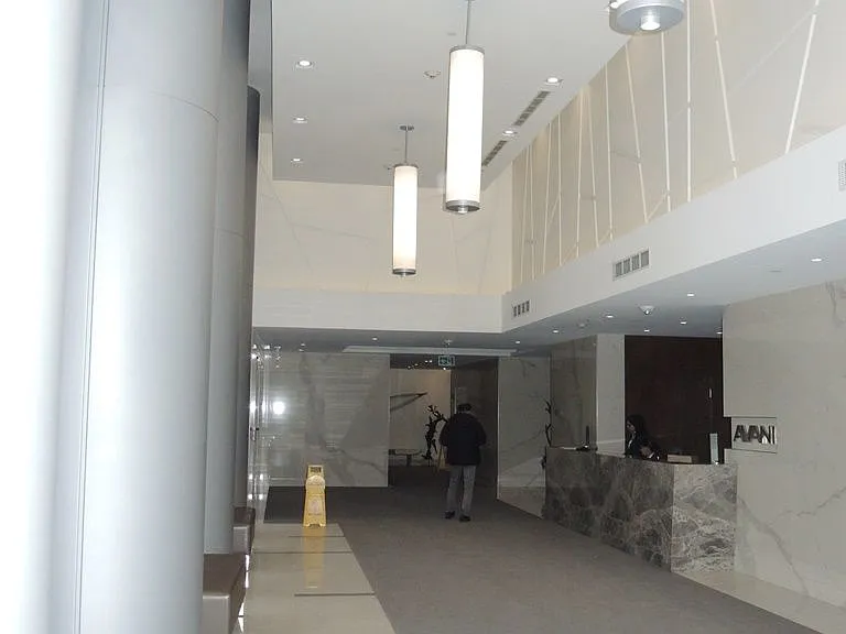275 Village Green Sq #1820 — Photo 1