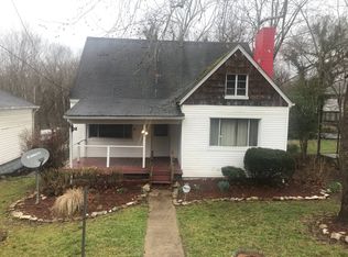 378 W Main St, Saint Albans, WV 25177