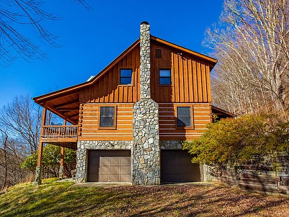 2nd image of 848 Black Rock Mountain Ln