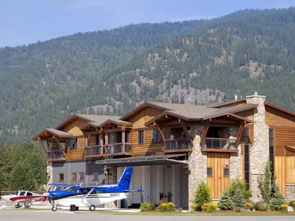 1208 Spitfire St, Sandpoint, ID 83864