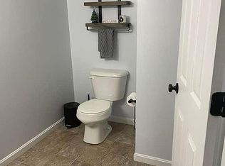 1240 Huckleberry Ln, Rising Sun, IN 47040