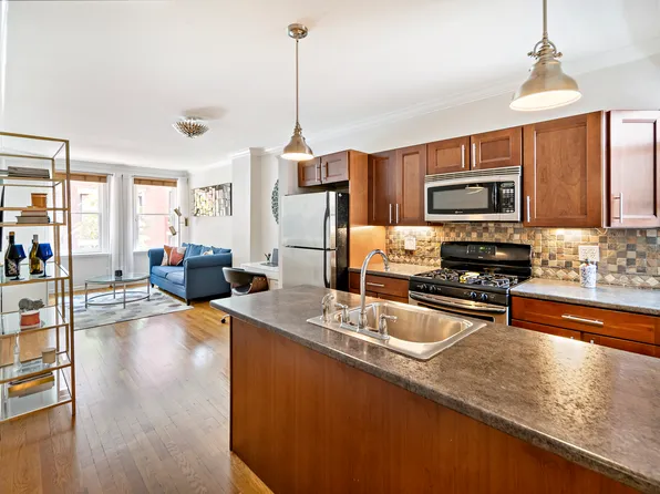 19 Revere St APT 1, Boston, MA 02114