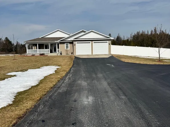 1371 Wildcat Ct, Alpena, MI 49707