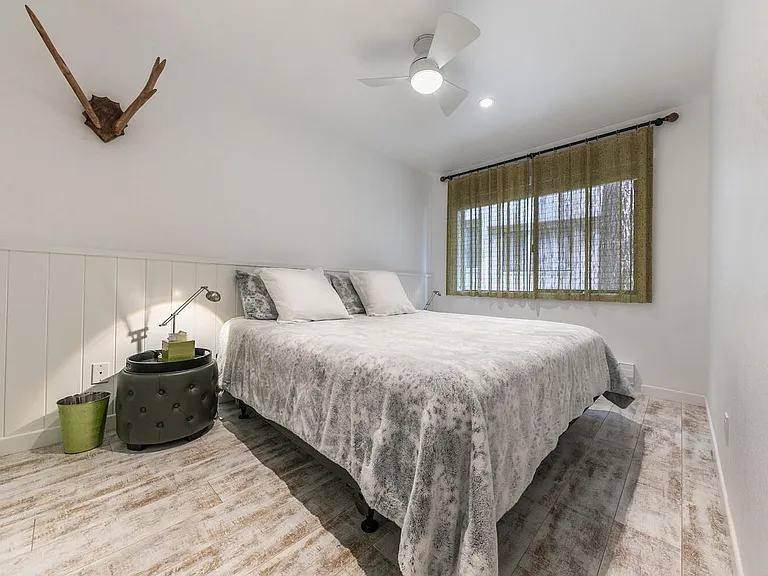989 Tahoe Blvd — Photo 16
