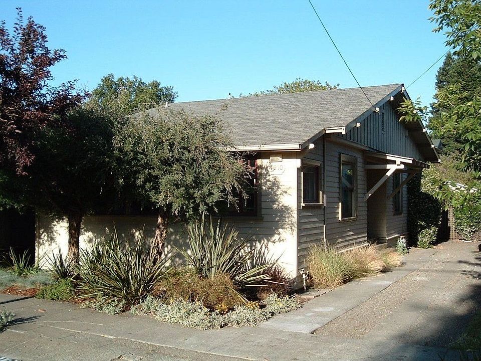 For Sale: 4810 Lawton Ave., Oakland, CA 94609