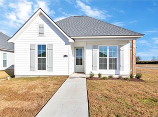 4990 Chapel Wood Dr, Iowa, LA 70647