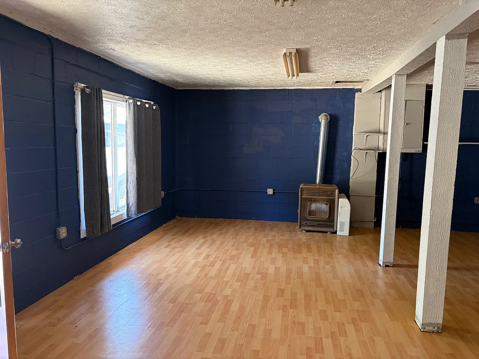 3 bed, 1100 sqft, $1,140 — Photo 2