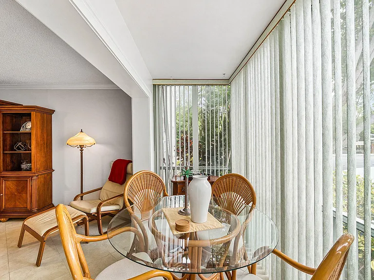 6417 Bay Club Dr #2 — Photo 6