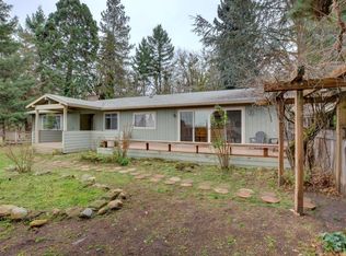 965 Applegate St, Jacksonville, OR 97530