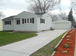 533 McShane Ave, Waterloo, IA 50703