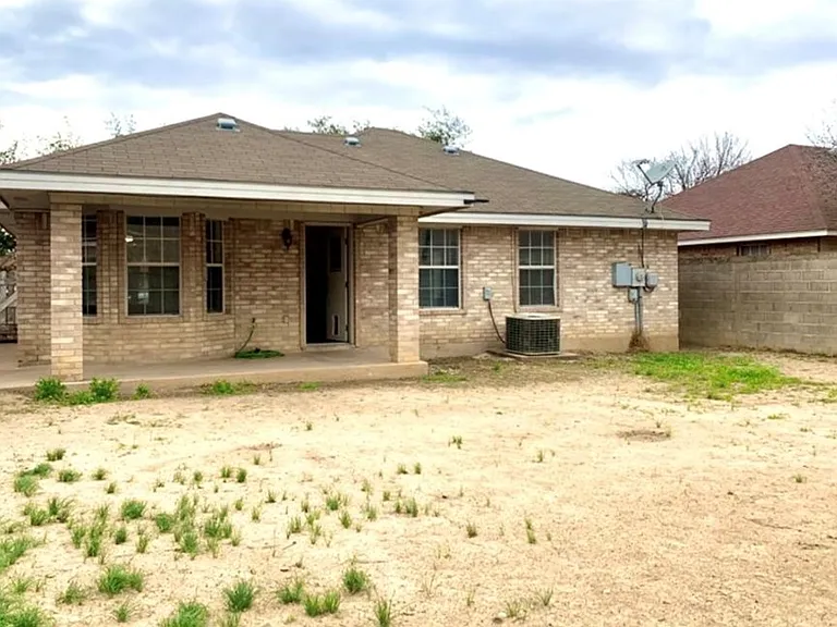1472 Timber Valley Dr — Photo 19