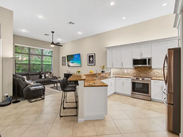 6931 Fabiano Circle, Boynton Beach, FL 33437