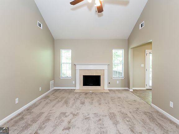 5th image of 835 Ashton Oak Cir