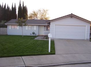 1528 Poppy Ct, Livingston, CA 95334