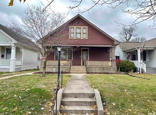 636 S 22nd St, Quincy, IL 62301