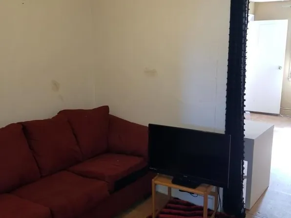 2329 Astoria Blvd, Astoria, NY 11102