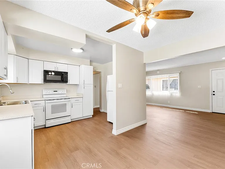 5932 Santa Barbara Ave E #B — Photo 12