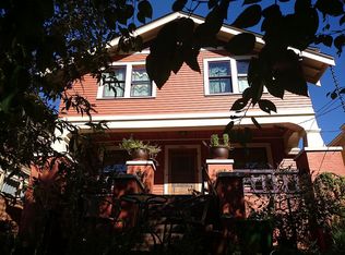 4714 Thackeray Pl NE, Seattle, WA 98105