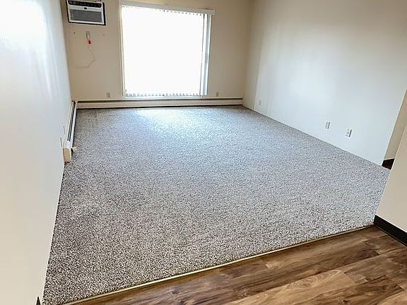 3rd image of 655-925 N Westfield St #1758-G15