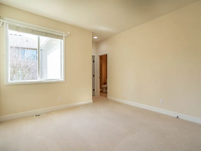 23829 SE 2nd Pl — Photo 12