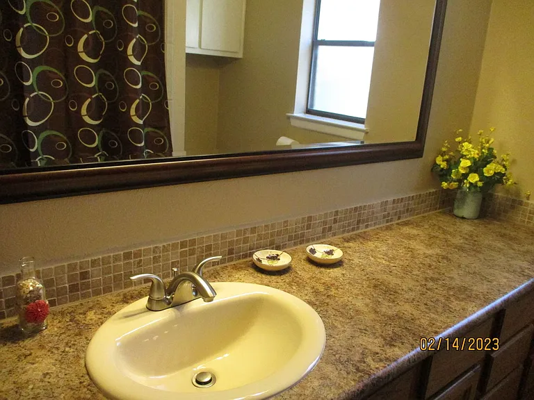 3700 Dauphine Ct — Photo 25